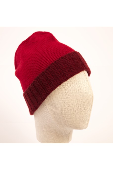 CAPPELLO IN PURO CASHMERE ROSSO CON RISVOLTA BORDEAUX